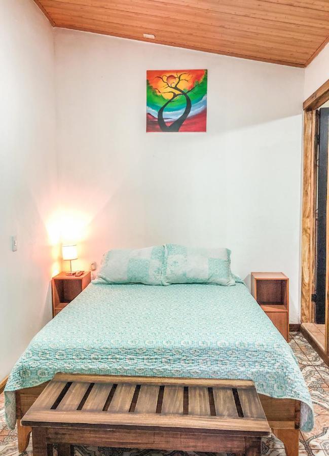 Monte Fresco Hostel Boutique Puntarenas Ngoại thất bức ảnh