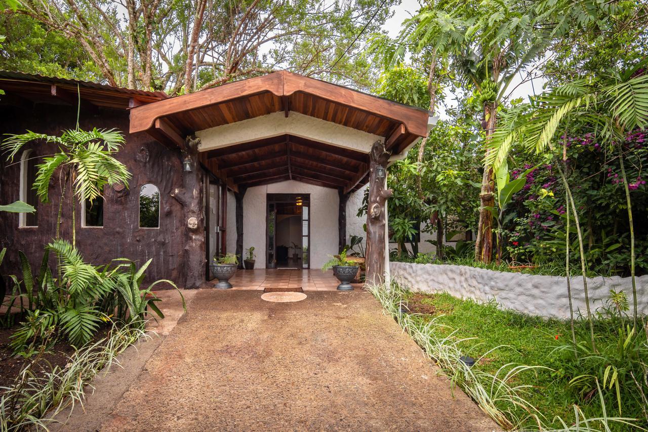 Monte Fresco Hostel Boutique Puntarenas Ngoại thất bức ảnh