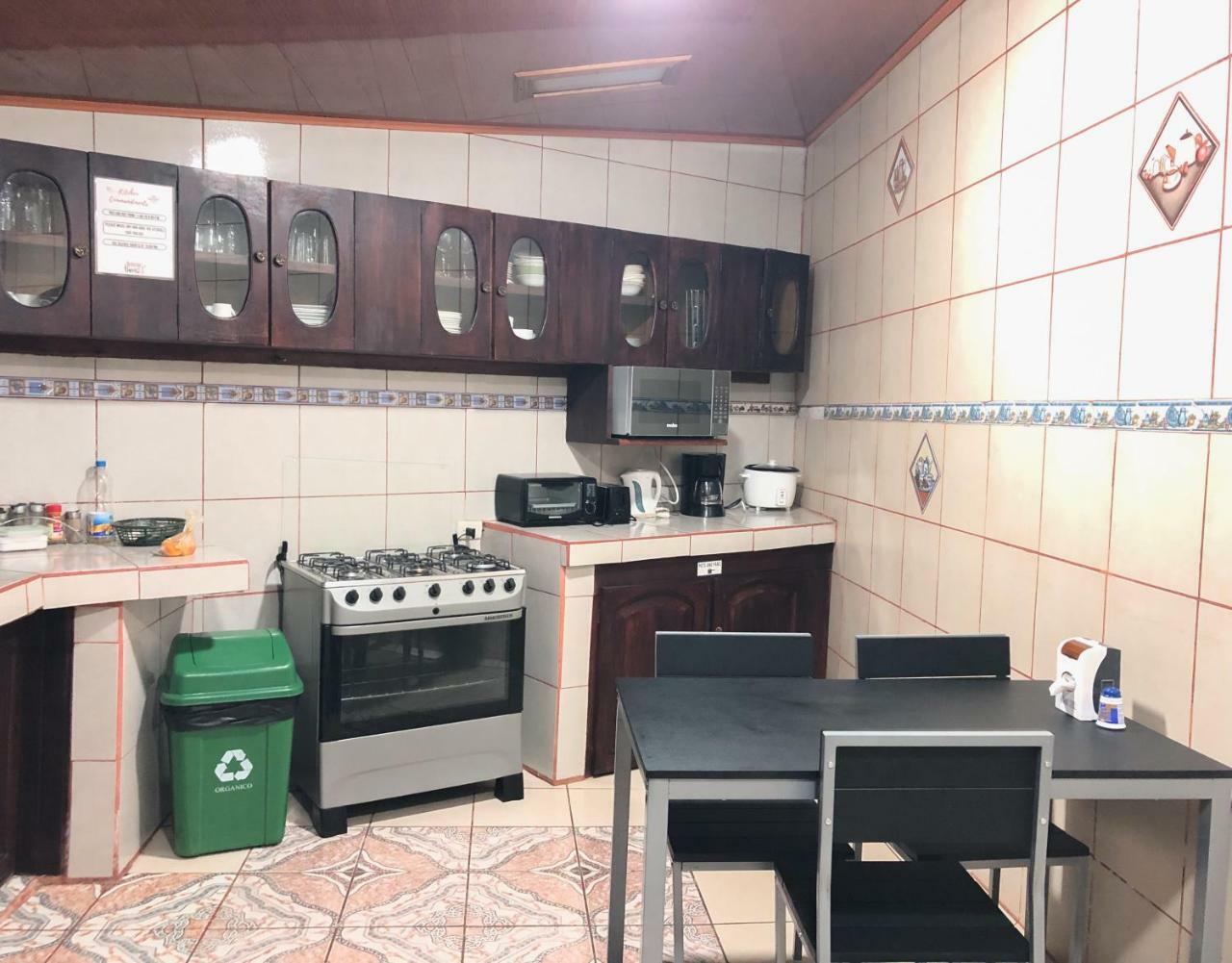 Monte Fresco Hostel Boutique Puntarenas Ngoại thất bức ảnh